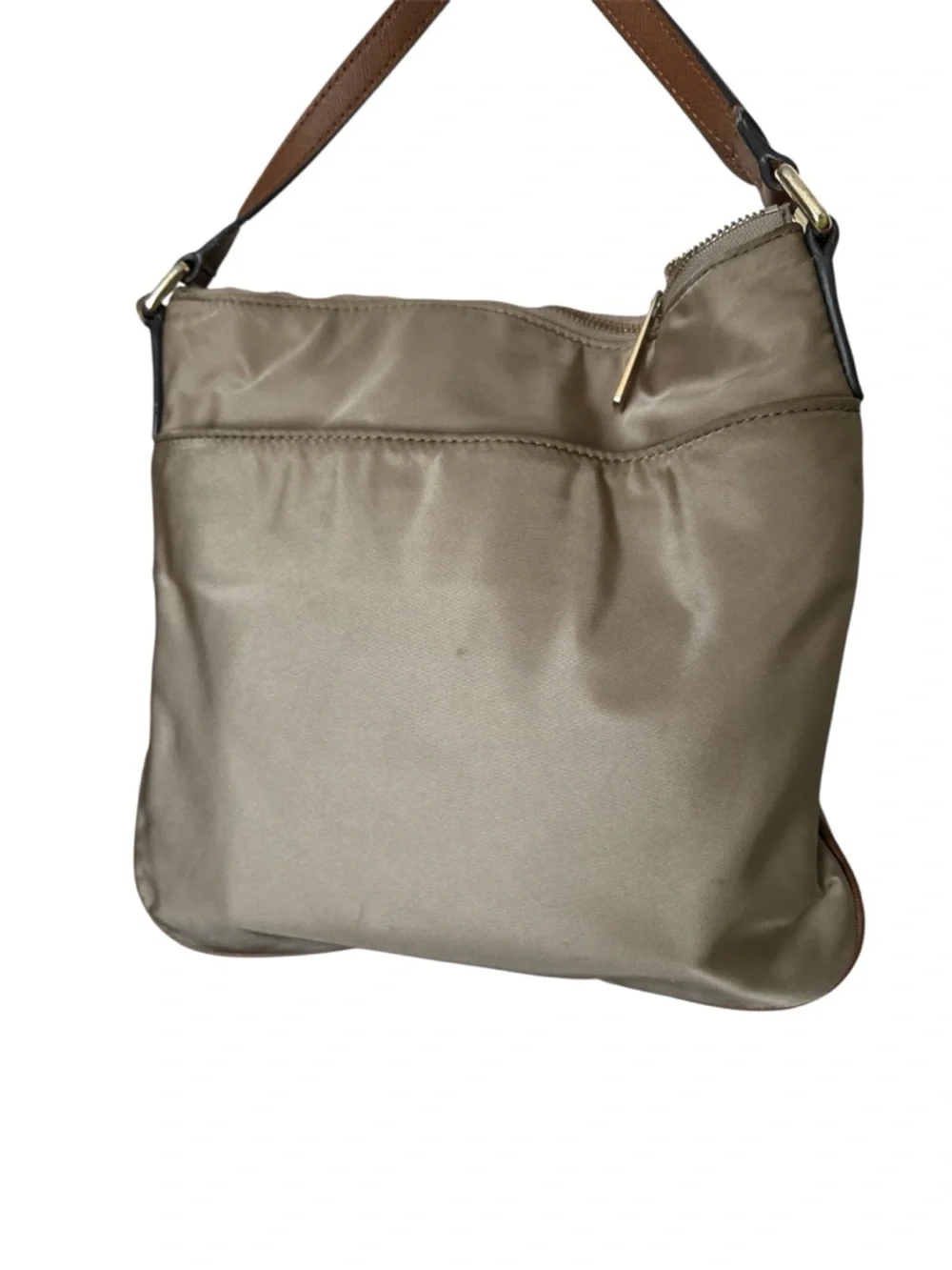 Michael Kors measures 10“